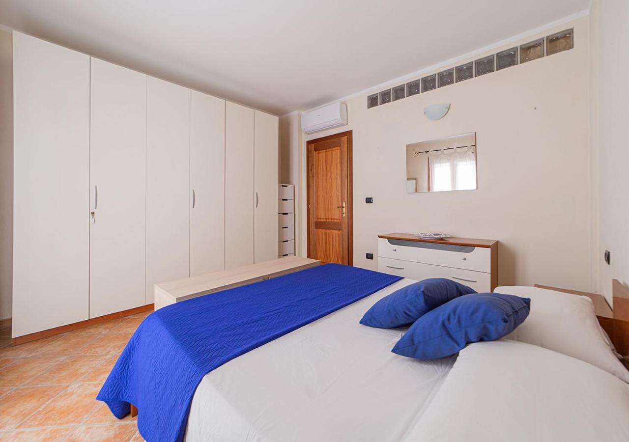 Murphy Holiday Home - Le Residenze Di Padule 02 La Maddalena  Bagian luar foto